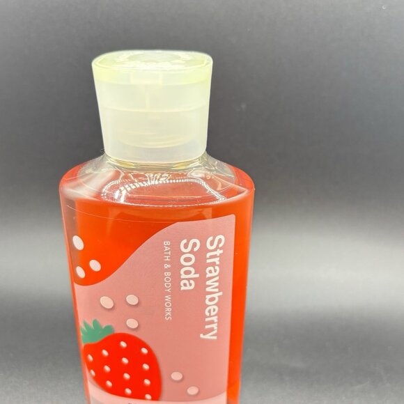 Bath & Body Works Strawberry Soda Body Wash Shower Gel 10 oz Fruity Summer Aloe - Picture 3 of 13